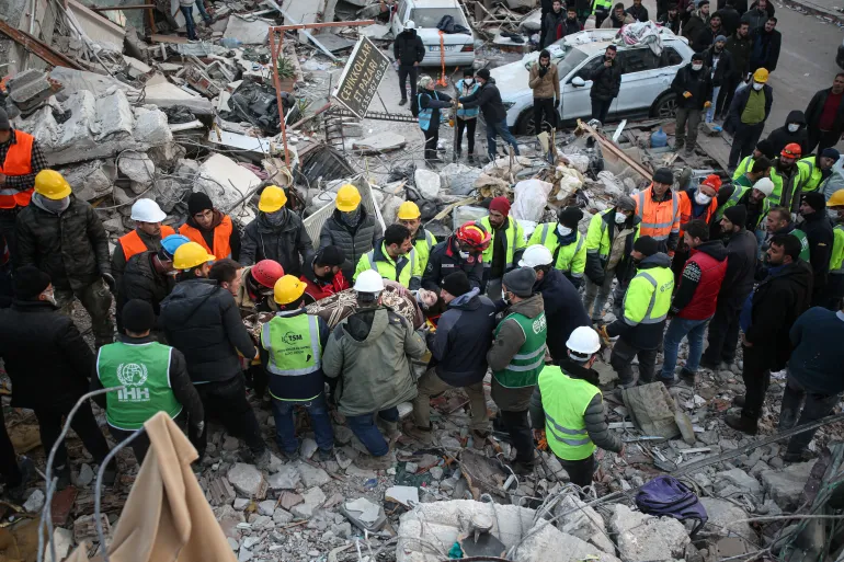 The latest news on the Turkey-Syria earthquake: Damascus has given the go-light for Northwest relief